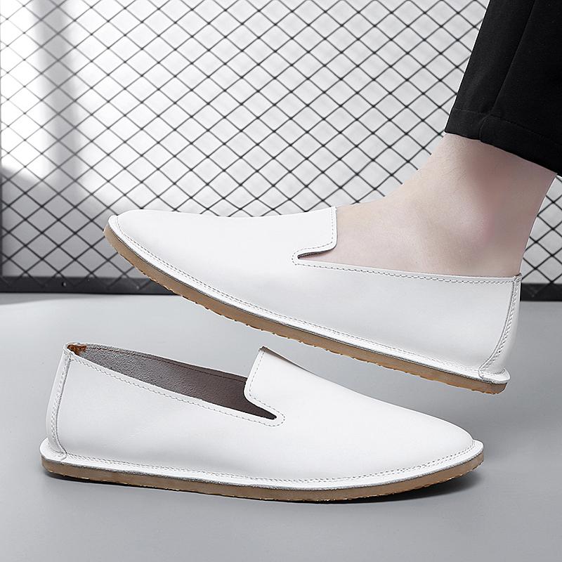 Men's Handmade Leather Slip on Shoes Casual Soft Loafers Simple Comfy Moccasins Breathable Male Boat Shoes Fashion Business Flats