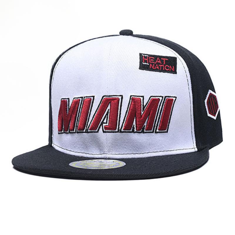 Flat-brimmed Basketball Cap Adult Fashion Casual Hip-hop Baseball Cap