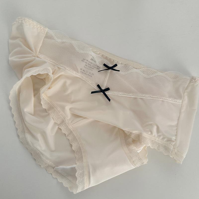 Ladies Summer Thin Comfortable Breathable No Trace Naked Milk Skin Ice Silk Cool Briefs