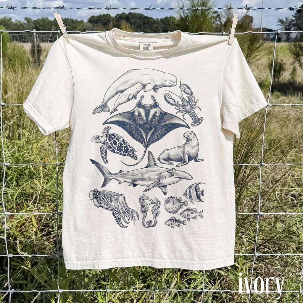 Vintage Marine Wildlife Graphic Tee Gift, Ocean Animal Collection Shirt, Retro Nautical Nature Style Top, Comfort Colors® Coastal Gift Tee