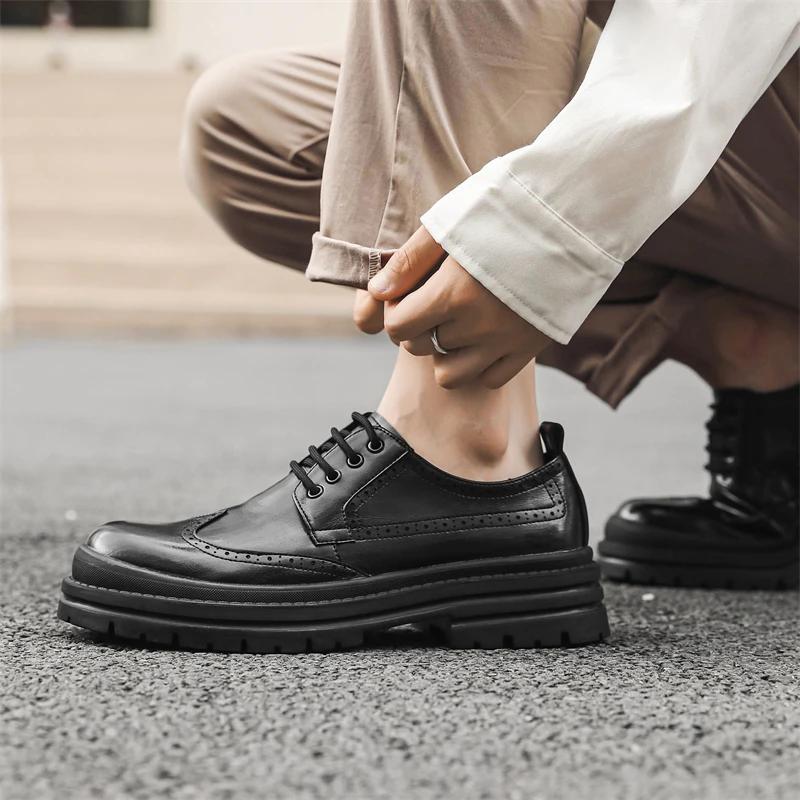 Mens Oxfords Shoes Lace Up High Quality Leather Lace Up Formal Oxfords Footwear Loafers Driving Party Dating Business Work Shoes