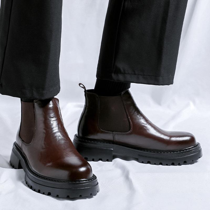 Fashion Thick soled men's boots Minimalist and fashionable British style Business Office Outdoor autumn and winter leather shoes Black