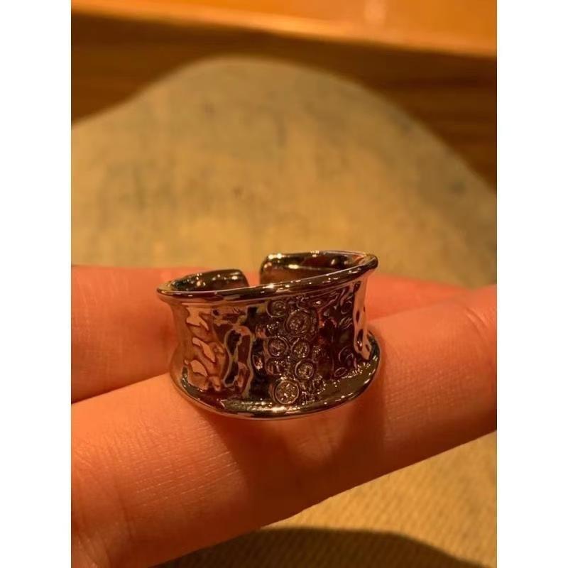 Cold Style Cross Ring for Women, Light Luxury, Niche, High-end, Exaggerated Temperament, Versatile