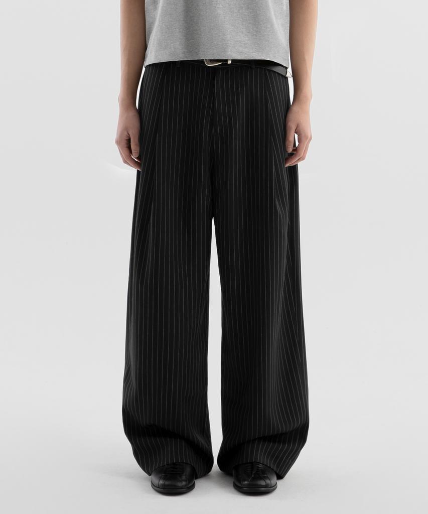 BRENSON Fluid Stripe Single-Pleat Slacks (Black)