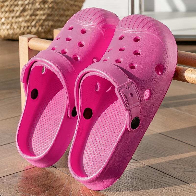 Beach Baotou Hole Shoes Women's Summer Outdoor Non-slip Wear-resistant Cool Slippers Women's Indoor Home Couple Slippers Men
