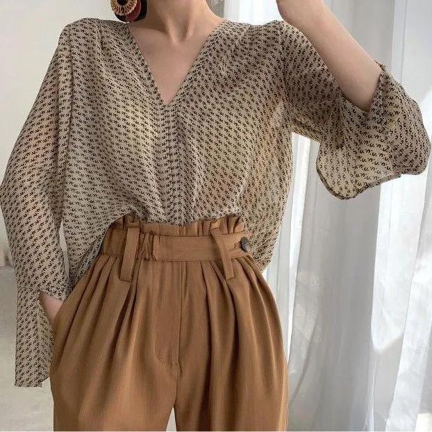 Women Elegant V Neck Vintage Blouses Lady Long Sleeve Loose Casual Chiffon Shirts