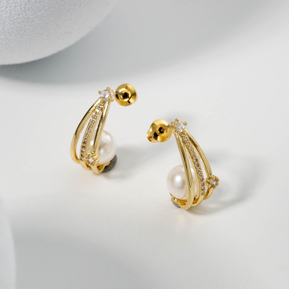 

Богемные циркониевые жемчужные C-образные роскошные минималистичные серьги