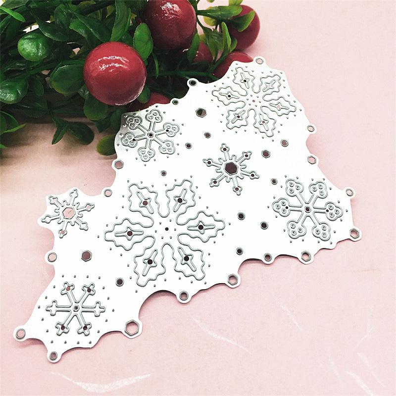 A Set of Snowflake Design Patterns Metal Cutting Die Stencil for DIY Scrapbooking Album Photo Embossing Paper Card Craft Decor