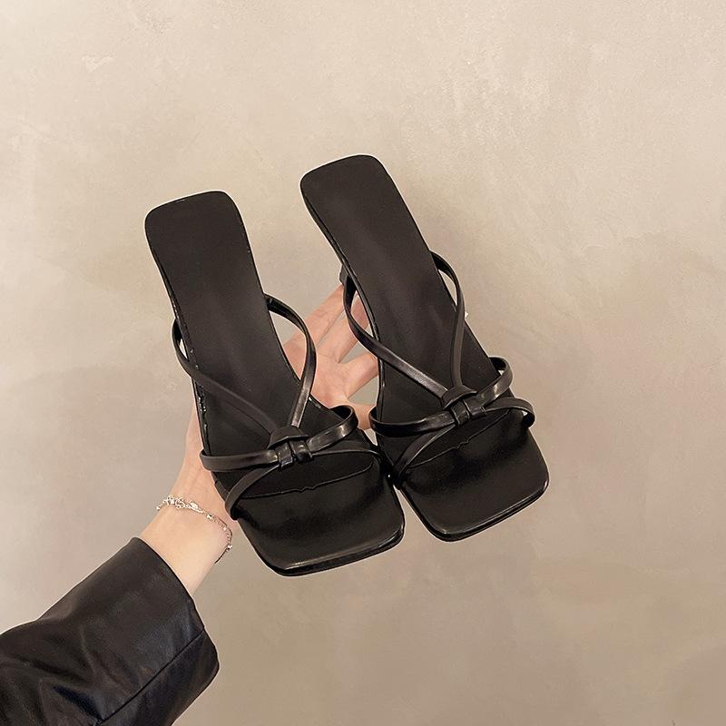 Coarse Heel French Slippers Women's Summer Outer Wear 2025 New Middle Heel One-word Drag Fairy Wind Silver Cool Slippers Women