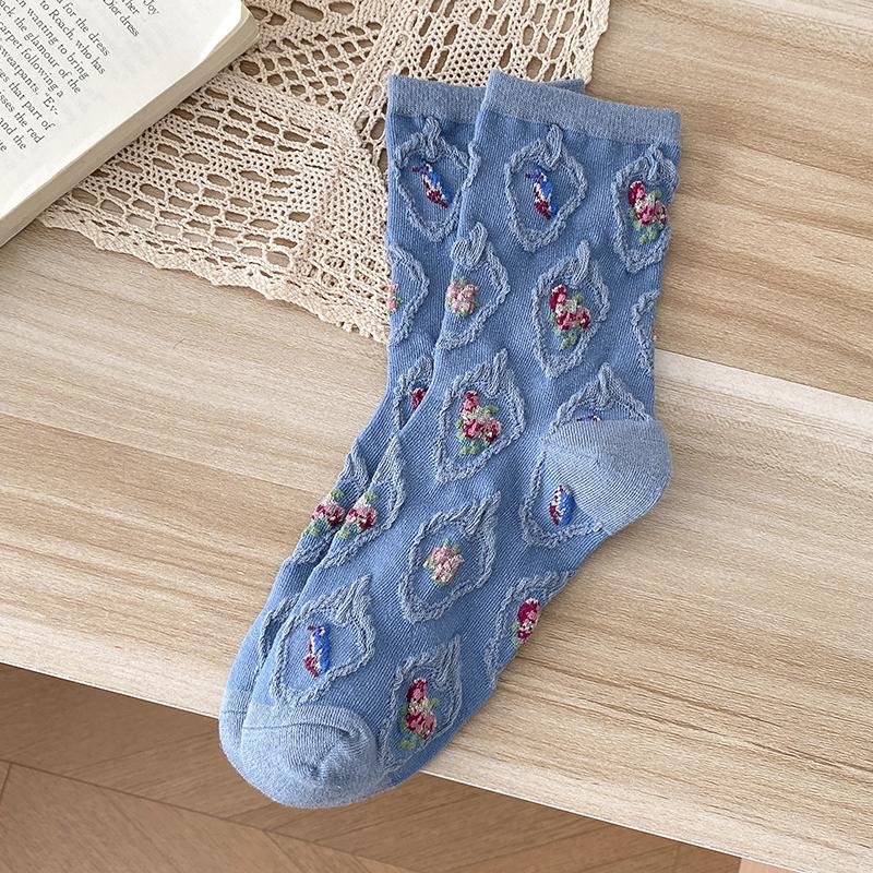 Japanese Korean Style Cartoon Flower Cotton Women Socks New Mid Calf Student Cute Minimalist Floral Crew Socks Fashion Versatile