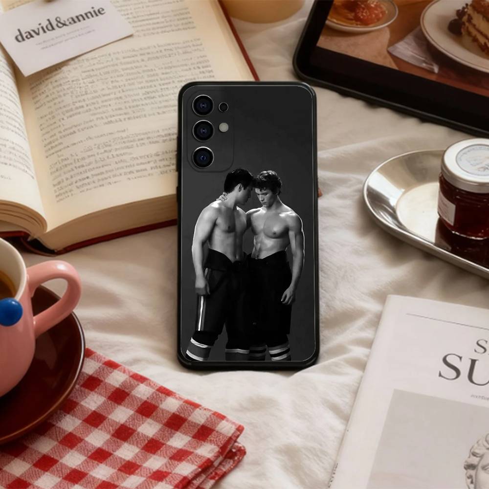 LGBTQ H-Heated R-Rivalry I-Ice Hockey   Phone Case For Samsung S 25,24,23,22,30,21,10,9,Ultra,Plus,Lite,FE,4,5 G Soft Black Case