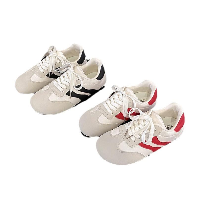 Retro Versatile and Lightweight Flat-bottomed Women's Autumn and Winter Low-top Board Shoes