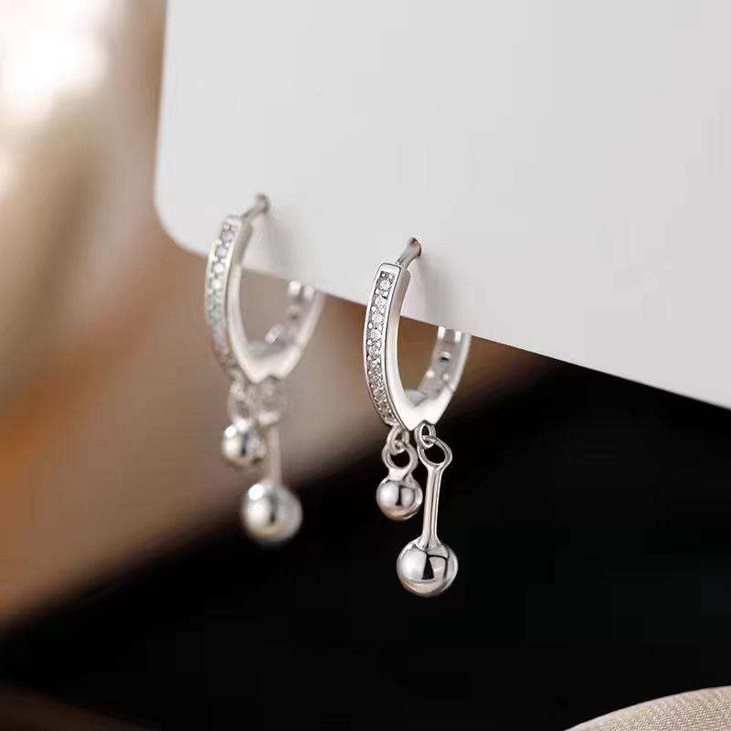 925 Sterling Silver Hoop Earrings: 2025 Modern Niche Design - Elegant & Luxurious for Women