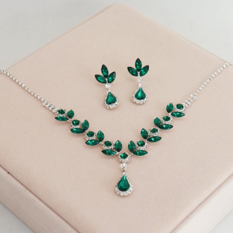 Crystal Purple Rhinestone Necklace & Earring Set: Elegant Evening & Bridal Accessories