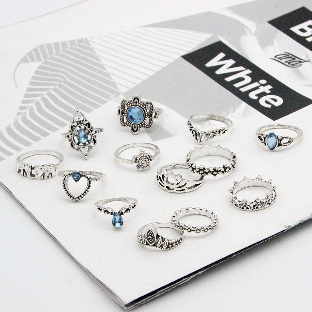 Bijoux Rétro Couronne Sculptée Ciel Étoilé Ensemble Combiné 13 Pièces Bague
