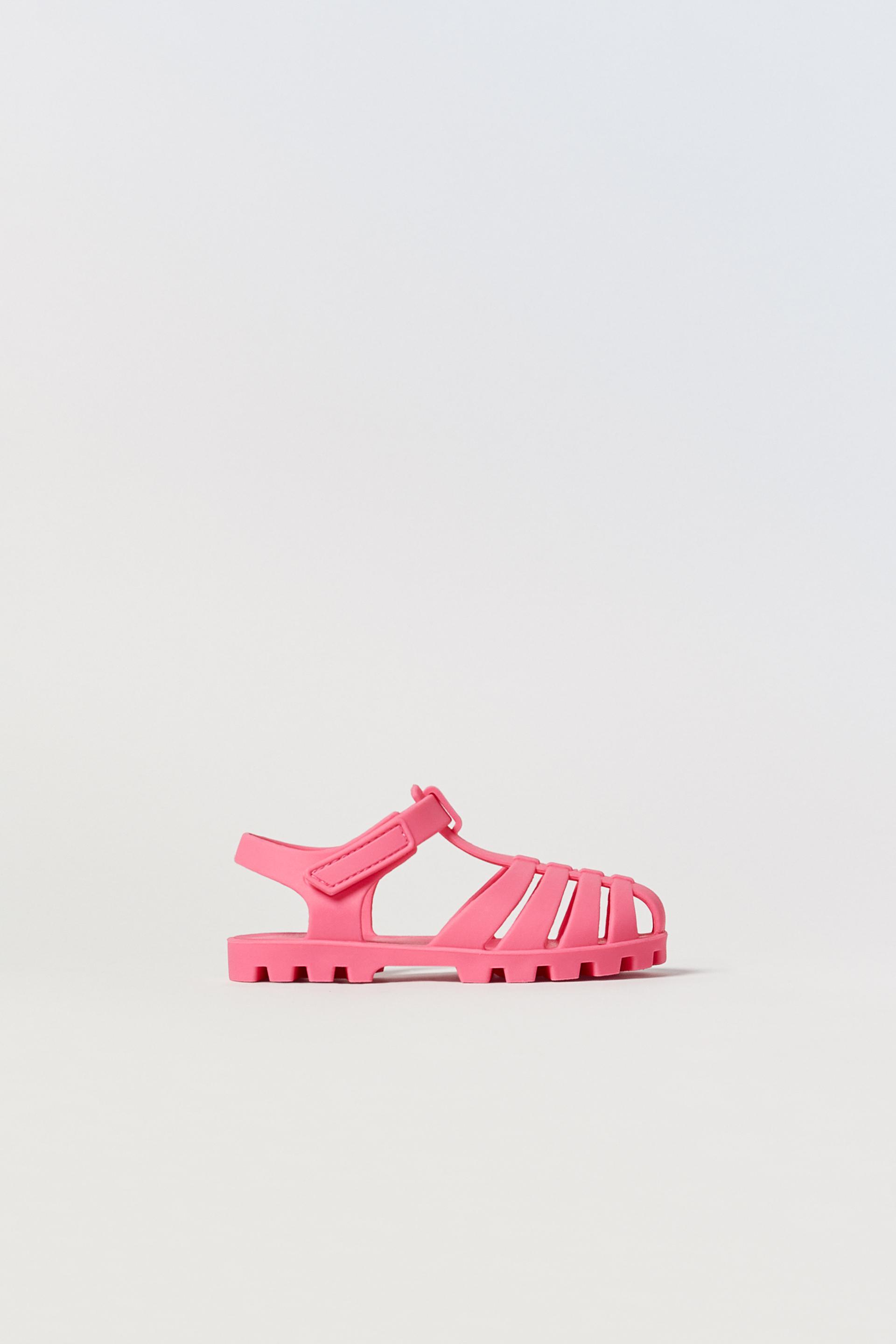 

ПРОРЕЗИНЕННЫЕ БОСОНОЖКИ CAGE