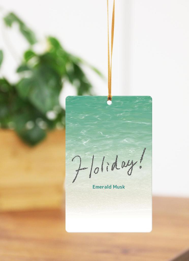 CARMATE Wiszące Odświeżacze Powietrza z serii for i Holiday Musk Musk H1773 [Zestaw 3] Samochody, Szafy, Pokoje, [Szmaragdowy Zapach]