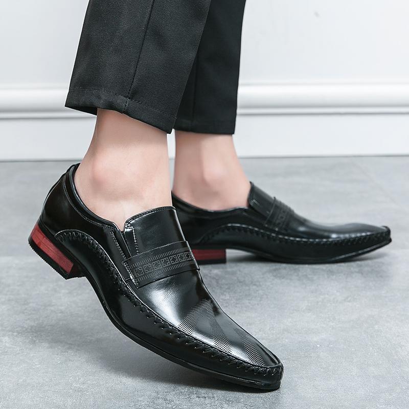 Retro Brown Leather Shoes Men High Quality Classic Men's Dress Shoes Business Wear Formal Shoes For Men Sapato Social Masculino