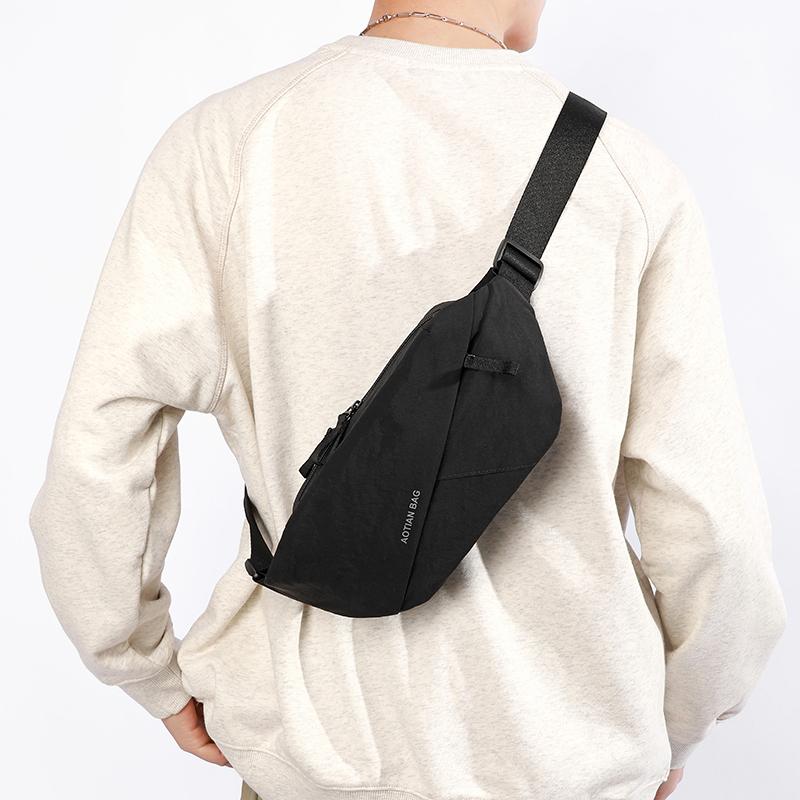 Men's Sports Waist Bag Crossbody Bag Chest Bag