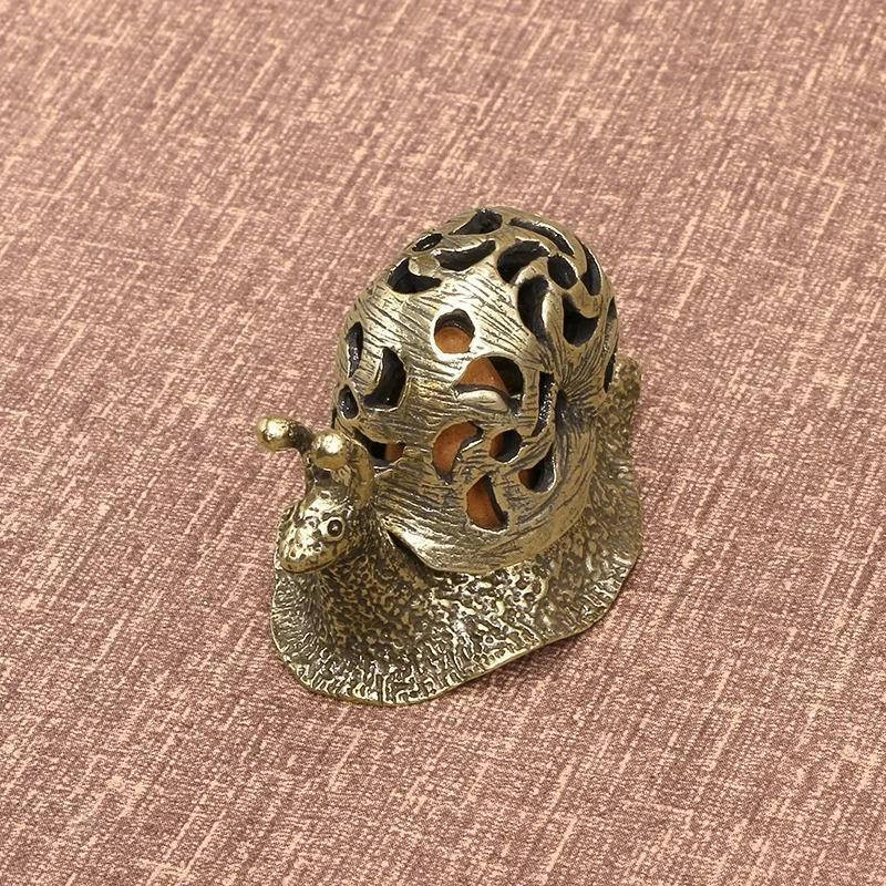 Antique Brass Snail Statue Incense Burner Desk Ornament Creative Chinese Traditional Home Decoration Crafts Accessories Portable