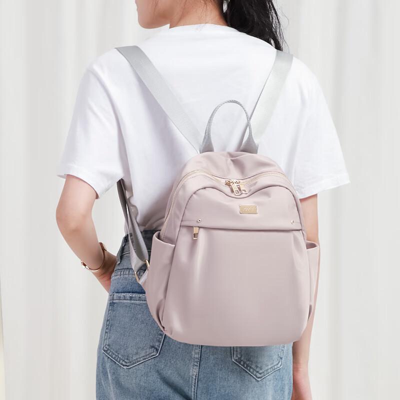 GOLF Women's Water-Resistant Casual Backpack