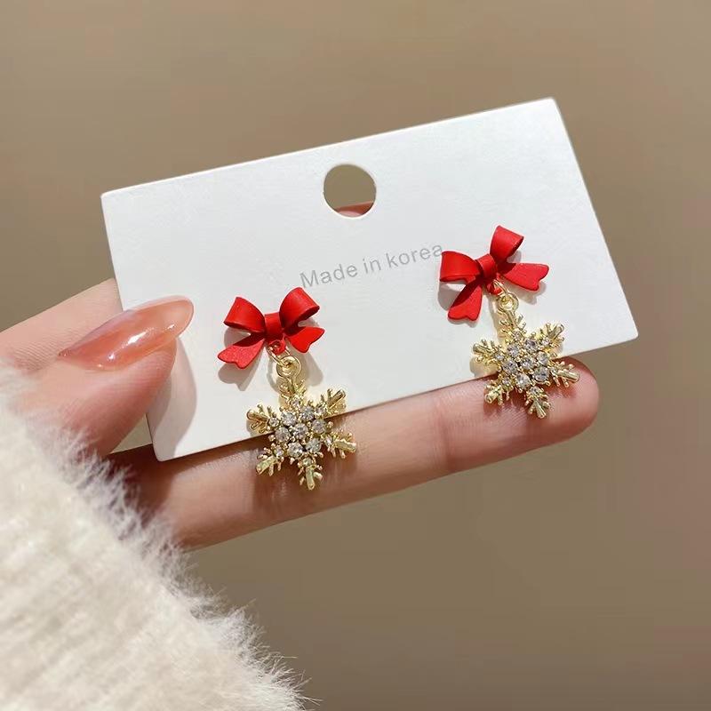 Exquisite Luxury Red Bowknot Shining Zircon Snowflake Pendant Stud Earrings for Women Sweet Romantic Christmas Party Jewelry