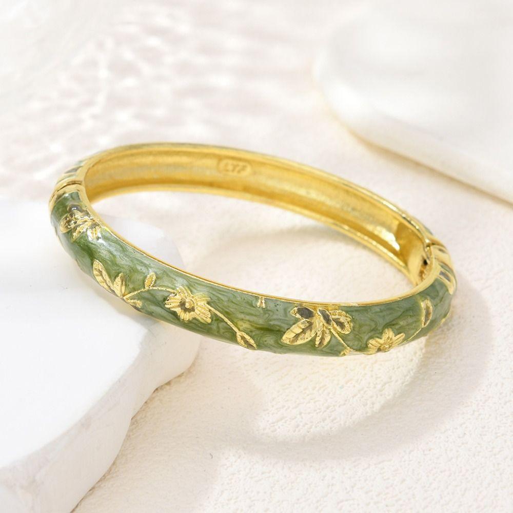 Vintage Colorful Enamel Floral Bangle Gold Plated Chinese Style Open Cuff Bracelet Elegant Handmade Flower Bangle Women