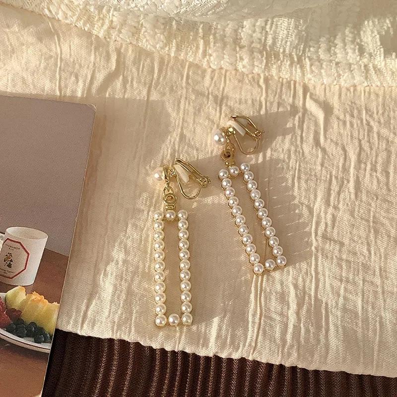 French Baroque Pearl Earclip with No Ear Hole for Women New Earclip Style Versatile Earaccessory