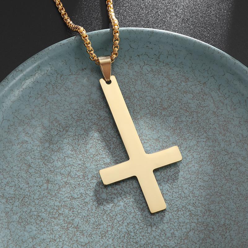 Męski Punkowy Najnowszy Krzyż Rycerz Świątynny Klasyczny Wisiorek Naszyjnik Męski Amulet Biżuteria