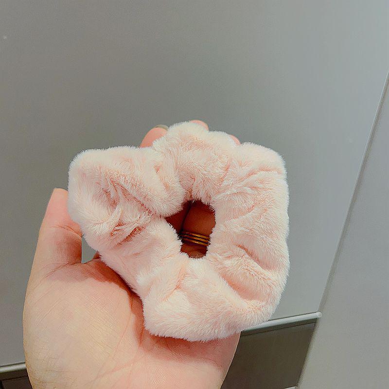 Chic Autumn/Winter Plush Hairband & Scrunchie for Women – Cute, Simple, Versatile Headwear