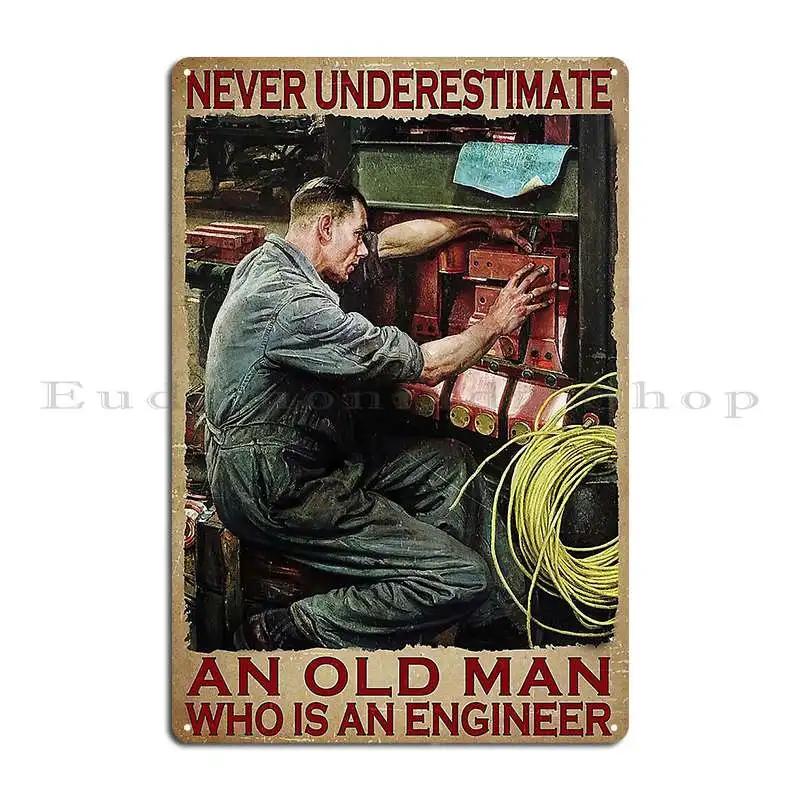 Mürrisch Unterschätze Niemals Einen Alten Mann Mit Mechanikerfähigkeiten Mechaniker Öl Spritzer Ist Mann Glitzer Metallschild Blechschild Poster