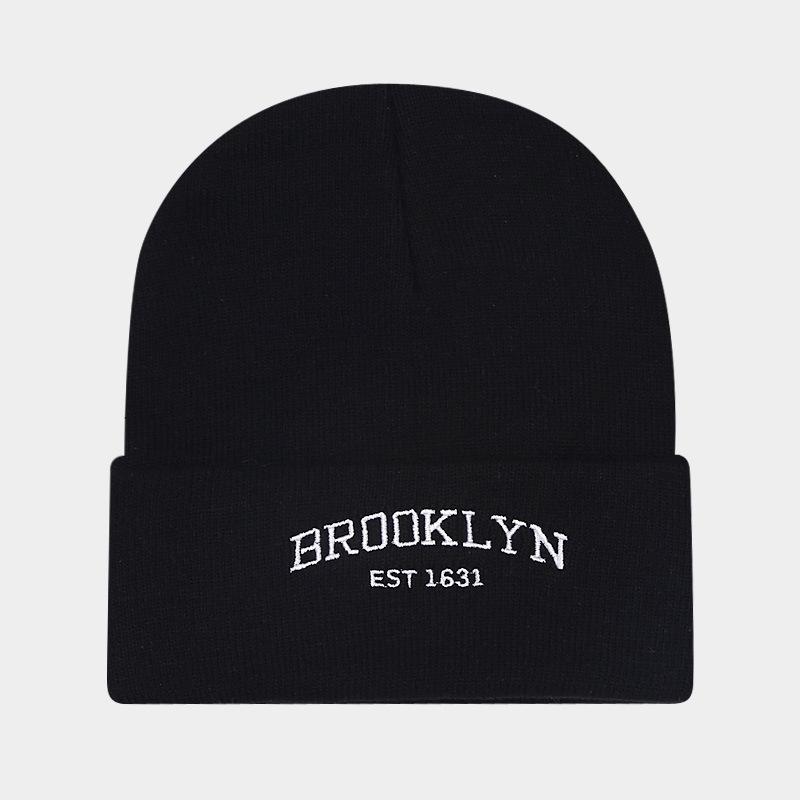 

Шапка большого размера, мужская и женская, уличный тренд, вязаная шапка с буквенным принтом, свободная, повседневная, универсальная шерстяная шапка, шапка-бини average size