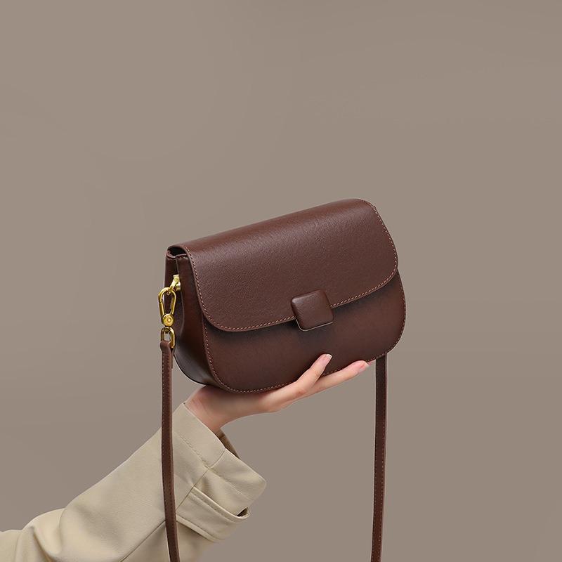 Bag Women's New Women's Bag Autumn and Winter Leather One Shoulder Crossbody Bag Premium Retro Saddle Bag