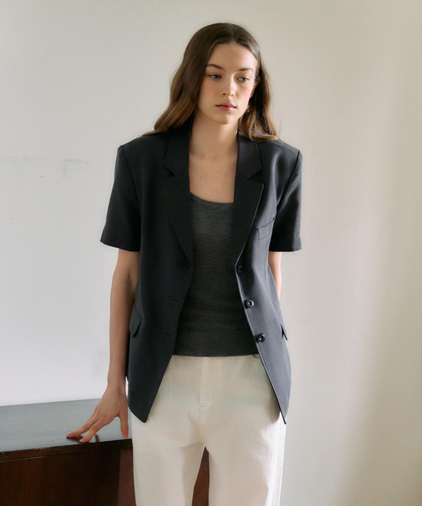 Ellioti Alora Half Sleeve Jacket_3Color