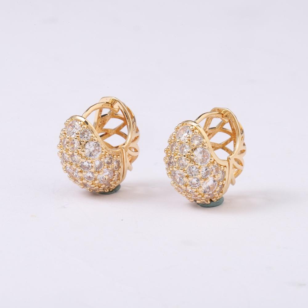 1 Par de Brincos de Argola Geométricos de Luxo com Zircônia Cúbica Incrustada em Cobre para Mulheres Usarem no Dia a Dia, Encontros, Festas ou em Ocasiões de Joalheria de Casamento