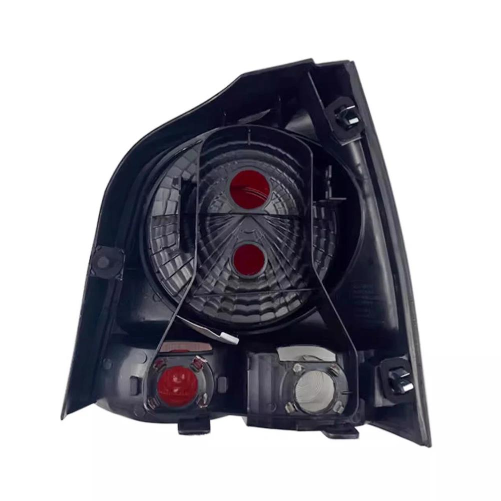 Car Rear Tail Light Cover Warning Light Housing Without Bulbs For Volkswagen VW POLO 9N 9N3 Hatchback 2006 - 2010 Without Bulb