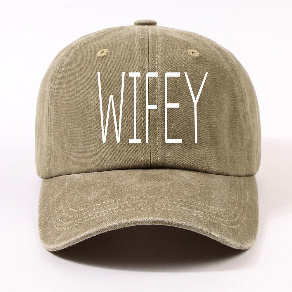 Fashion Letter Labeling Washed Old Cap Men and Women Street Play Sunscreen Four Seasons Baseball Cap