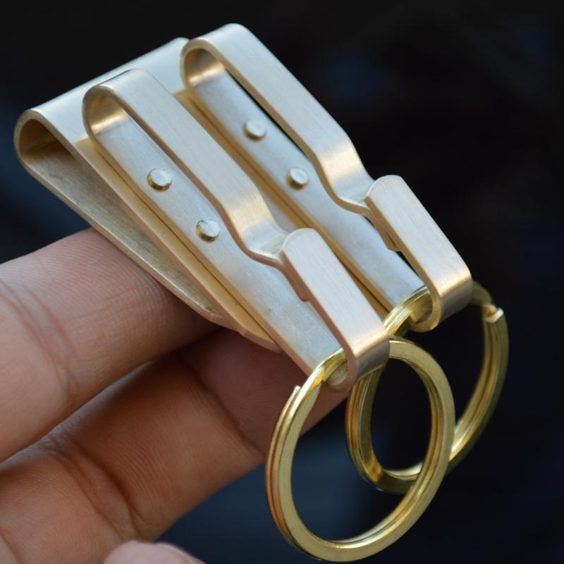 Retro Messing- und Kupfer-Schlüsselanhänger mit Hüftaufhänger und Schnallenring