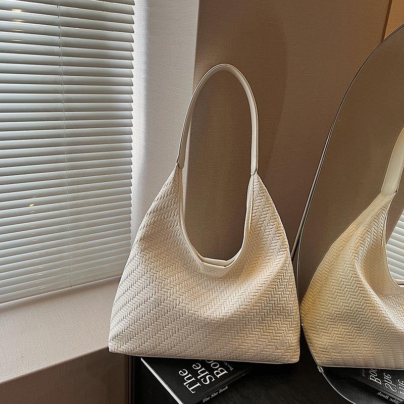 Premium bag women's new casual niche tote bag large capacity retro commuter shoulder bag