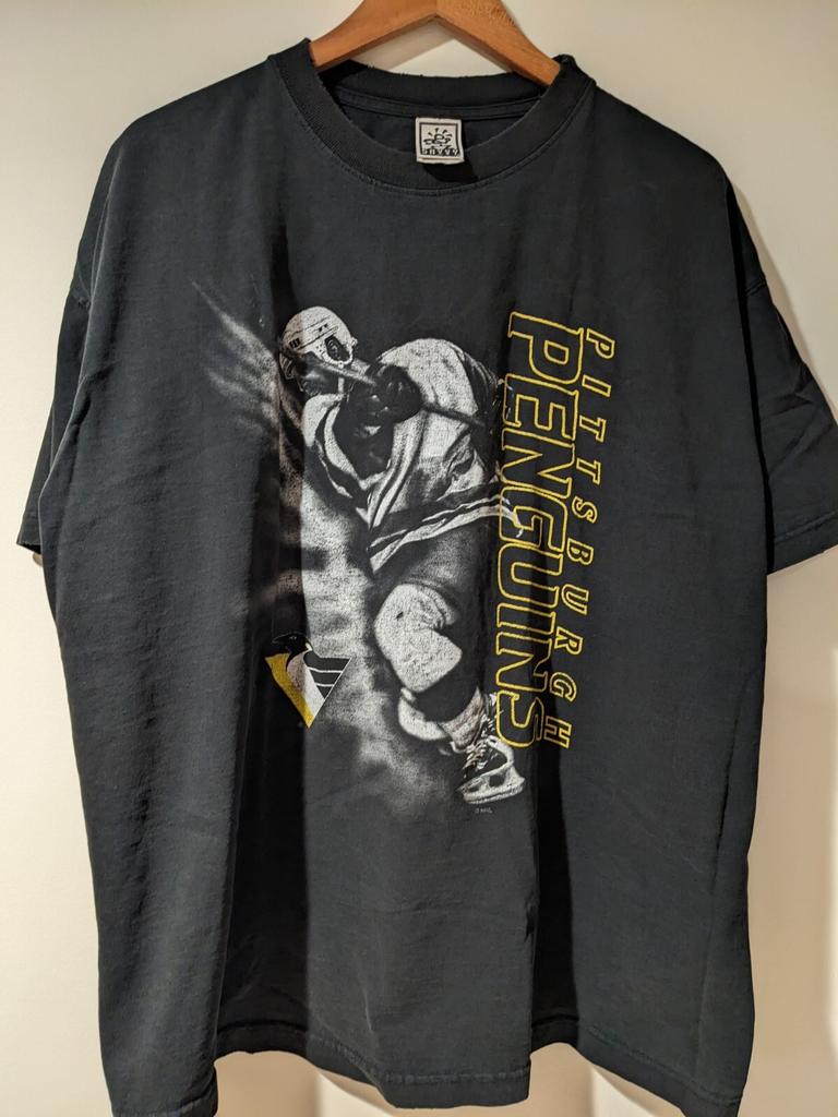 Vintage 90s Pittsburgh Penguins Hockey NHL X-Large Black T-Shirt Unisex T-Shirt