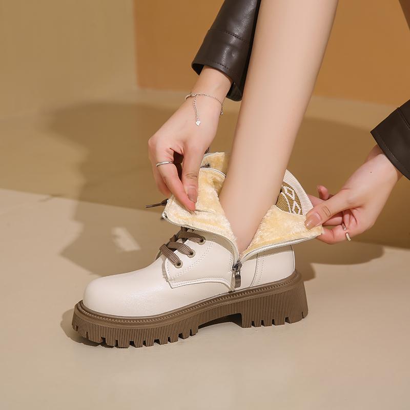Women’s Winter Boots Casual Short Boots Girl Booties Black Warm Ankle Boots with Fur Plus Size