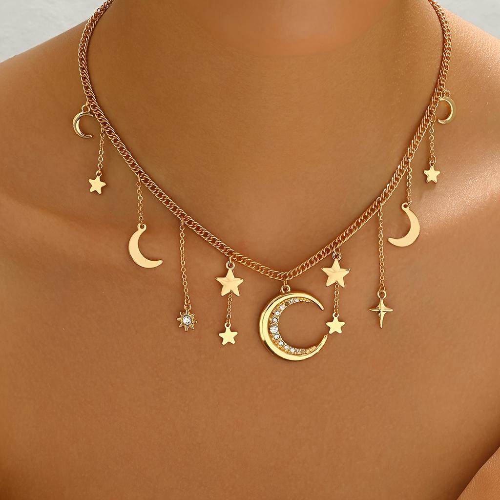 Rhinestone Middle Eastern Women's Vintage Necklace Star and Moon Short Tassel Collarbone Chain, 1pc of New Versatile
