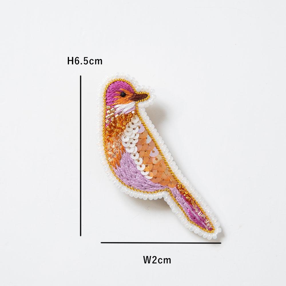 Hand embroidered bird brooch [mia] (ladies' clothes, women's accessories, bird), made in Japan, handmade, Scandinavian goods, gift, stylish, adult,