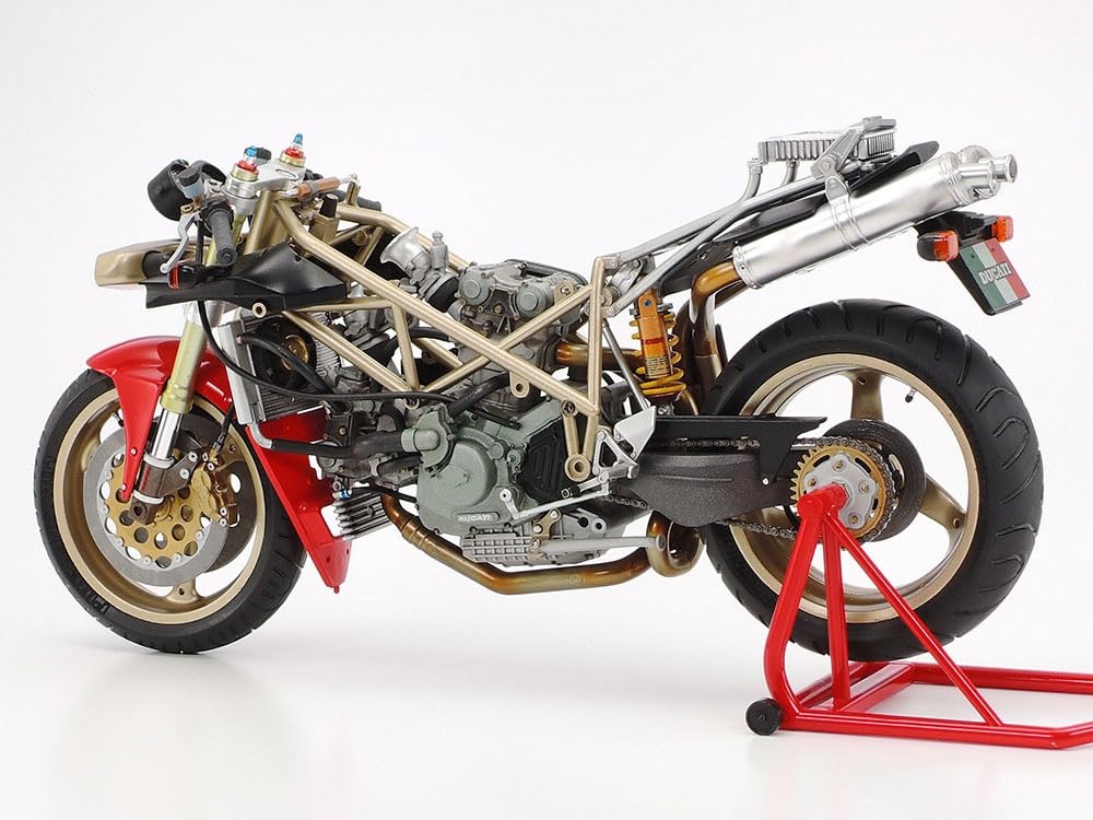 Tamiya 1/12 Motorcycle Series No. 68 Ducati 916 Plastic Model Kit 14068