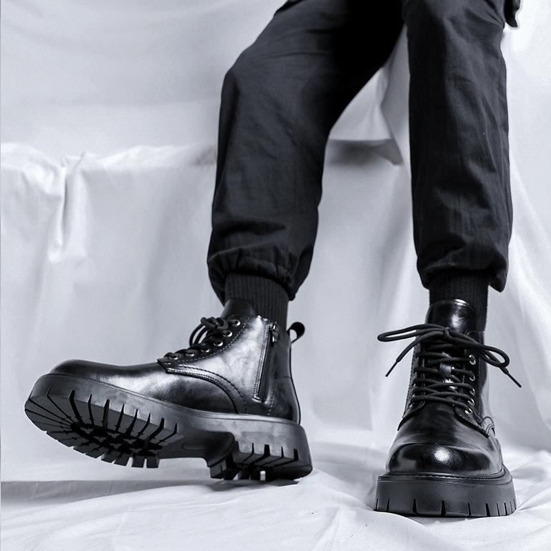 Martin Boots Herr Ny Casual Brittisk Trend Mångsidiga Tjocka Sulan Mellanhöga Svarta Lokomotivstövlar 6895-R