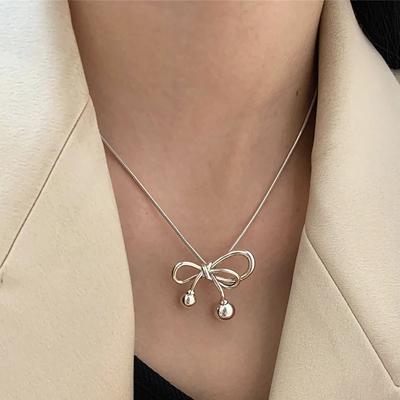 Einfache Bogen-Knoten Anhänger Pullover Halskette Charme Frauen Mädchen Sommer Neue Mode Geometrische Colliers Schlüsselbein Kette Partei Schmuck Geschenk