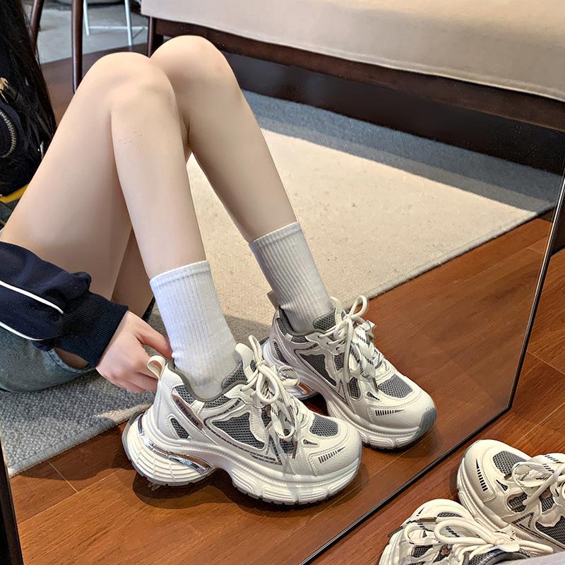 2025 autumn new Internet celebrity explosion mesh silver double thick sole heightening leisure sports dad shoes tide