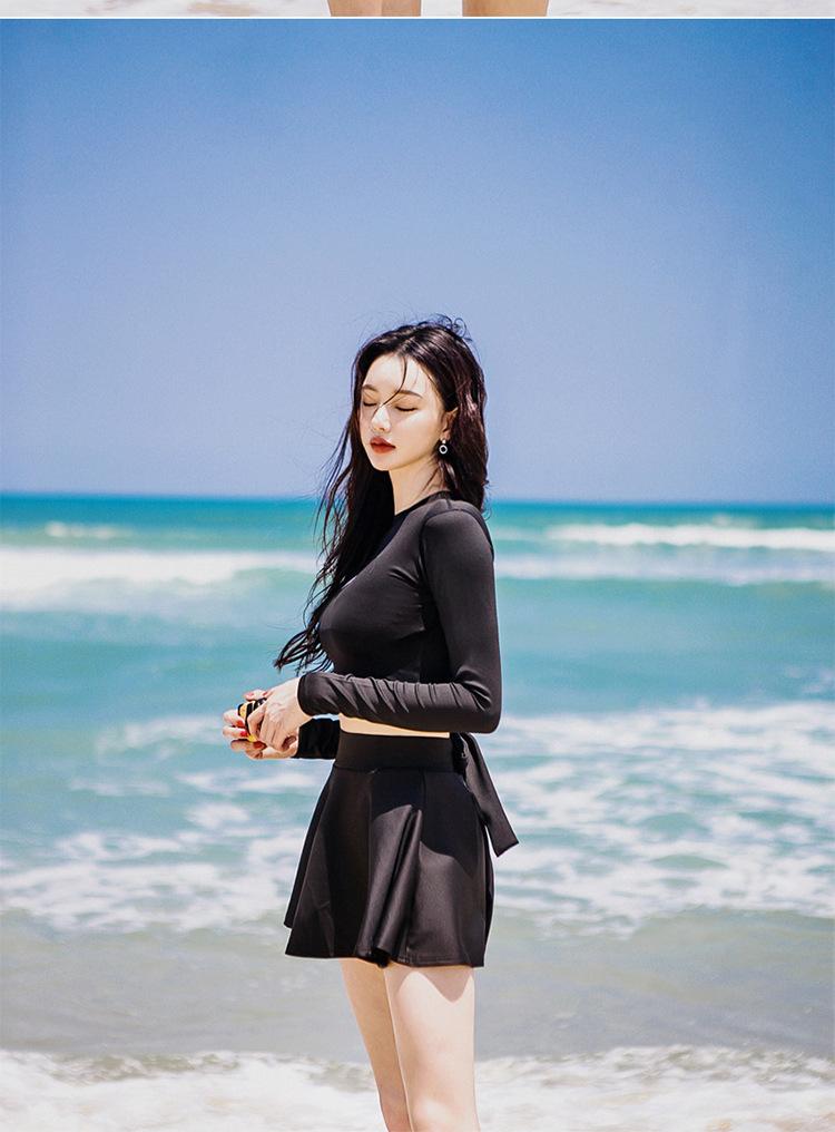 Swimsuit women s split long-sleeved sunscreen summer conservative and thin belly cover student sports split swimsuit M чёрный