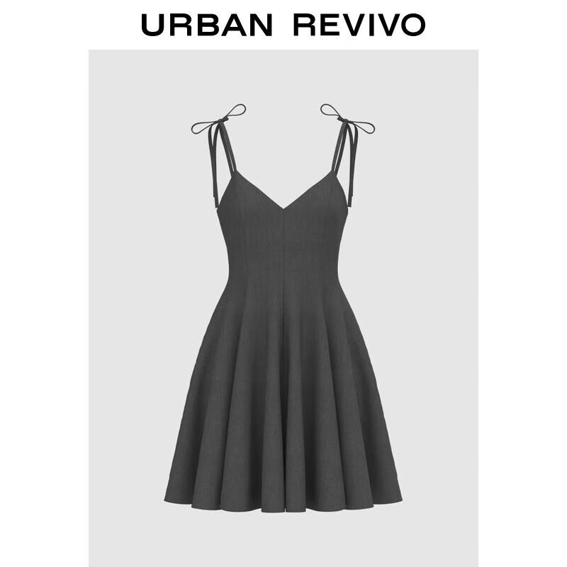 

Женское мини-платье-комбинация на бретелях с V-образным вырезом XL