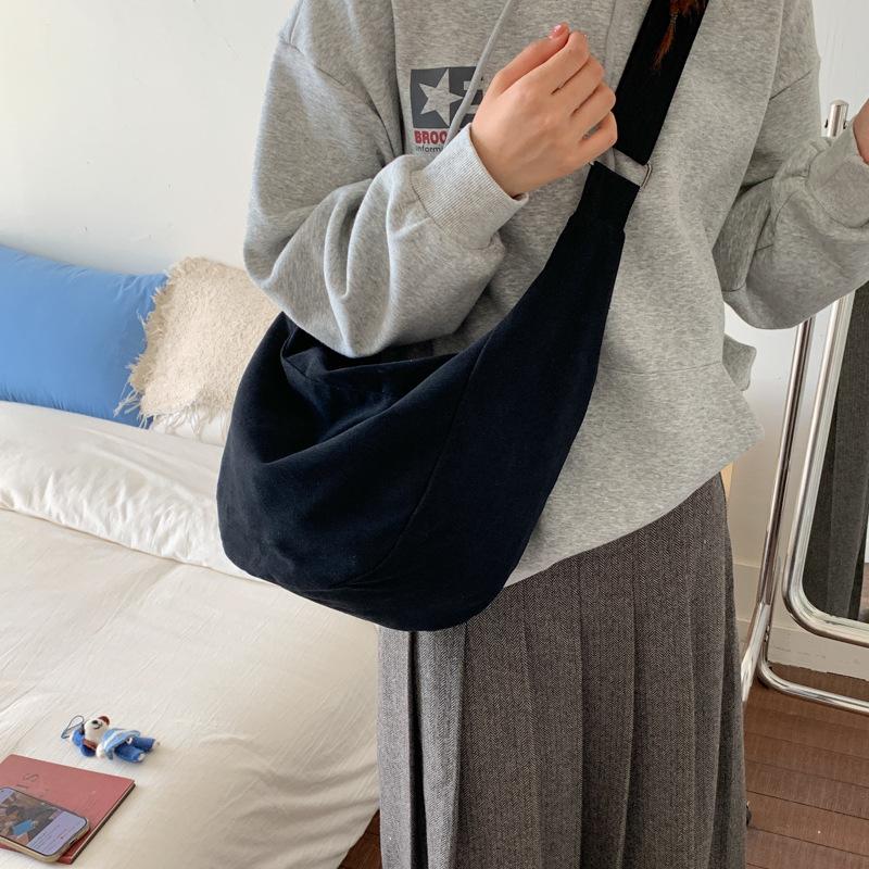 Einfache und geräumige Umhängetasche, Ein-Schulter-Tasche, Modische Pendeltasche, Hochwertige Unterarmtasche